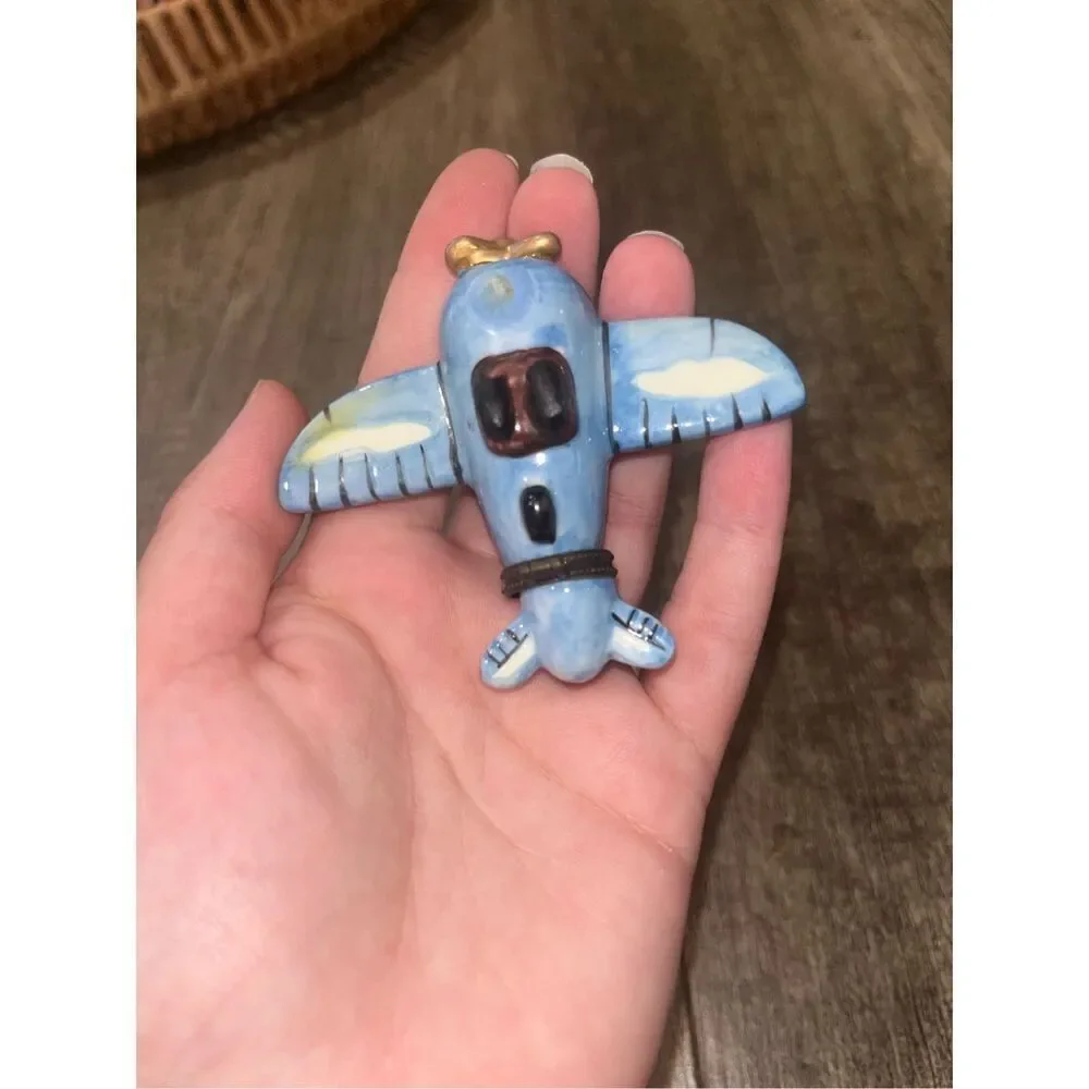 Aircraft Airplane Plane Hinged Trinket Box does not latch
